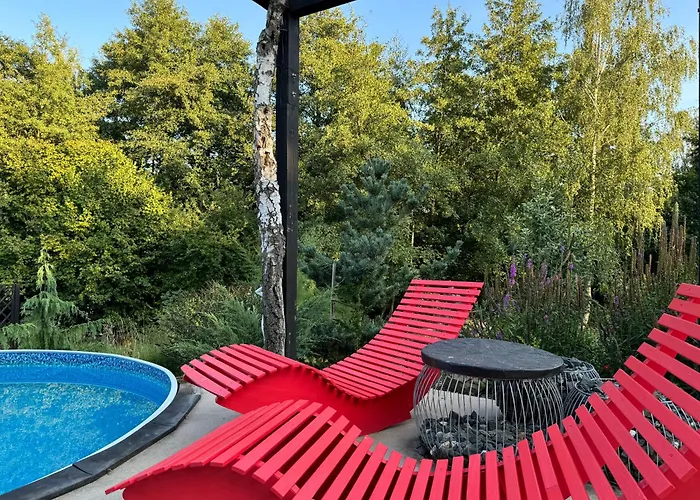 Garden - The Nest بيت للعطل *